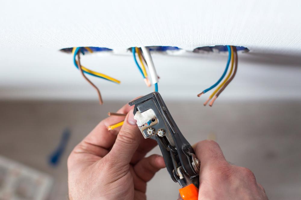 dépannage-rénovation-electrique-parralax